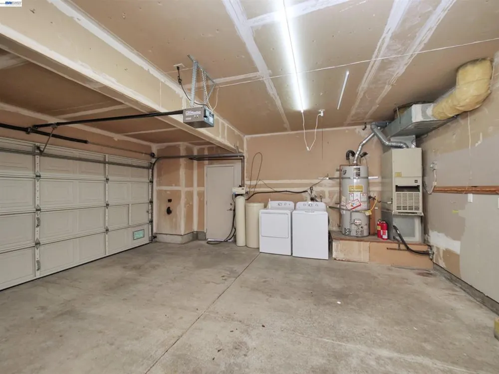 7445 Rolling Hills Cir Dublin, CA 94568
