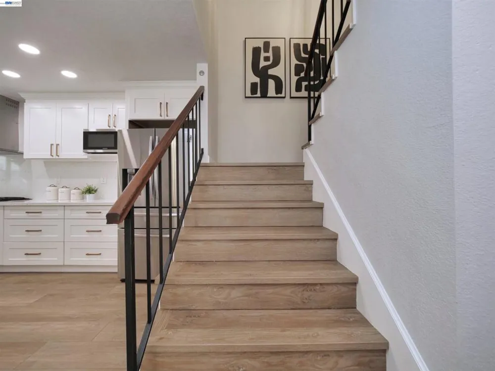 7445 Rolling Hills Cir Dublin, CA 94568