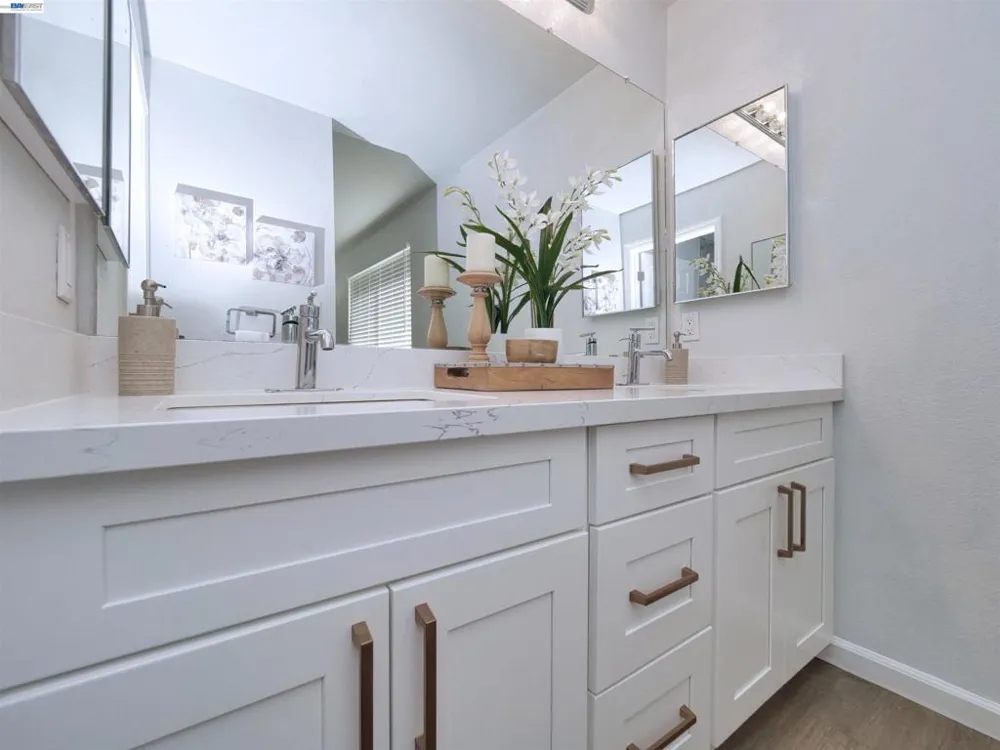 7445 Rolling Hills Cir Dublin, CA 94568
