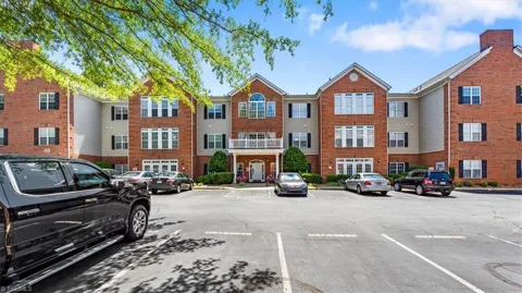 524 College Road #307