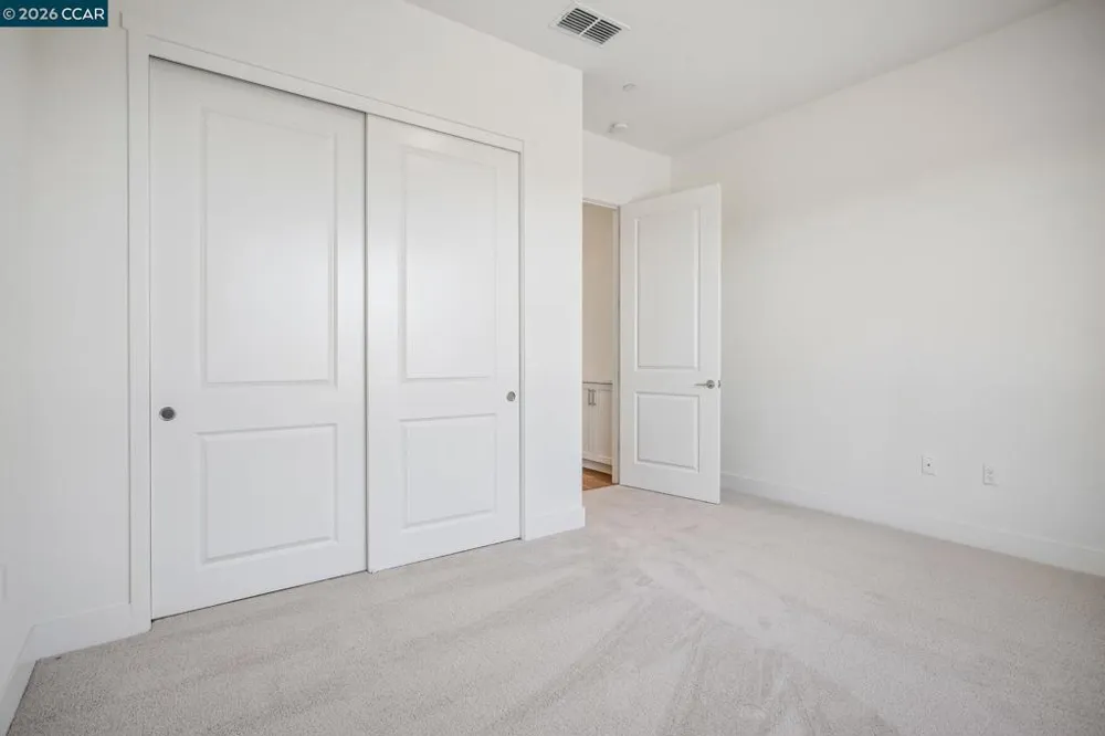 17417 Bushwick Lane Lathrop, CA 95330