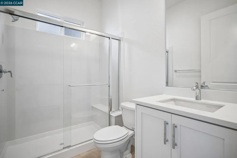 17417 Bushwick Lane Lathrop, CA 95330
