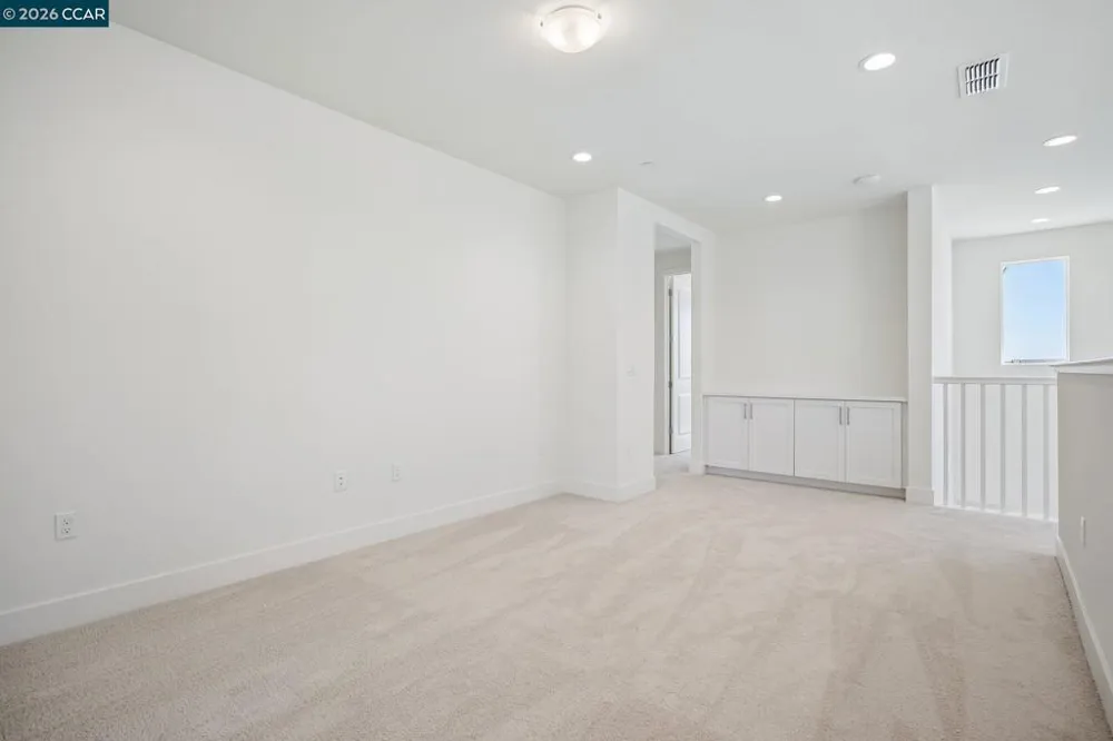 17417 Bushwick Lane Lathrop, CA 95330