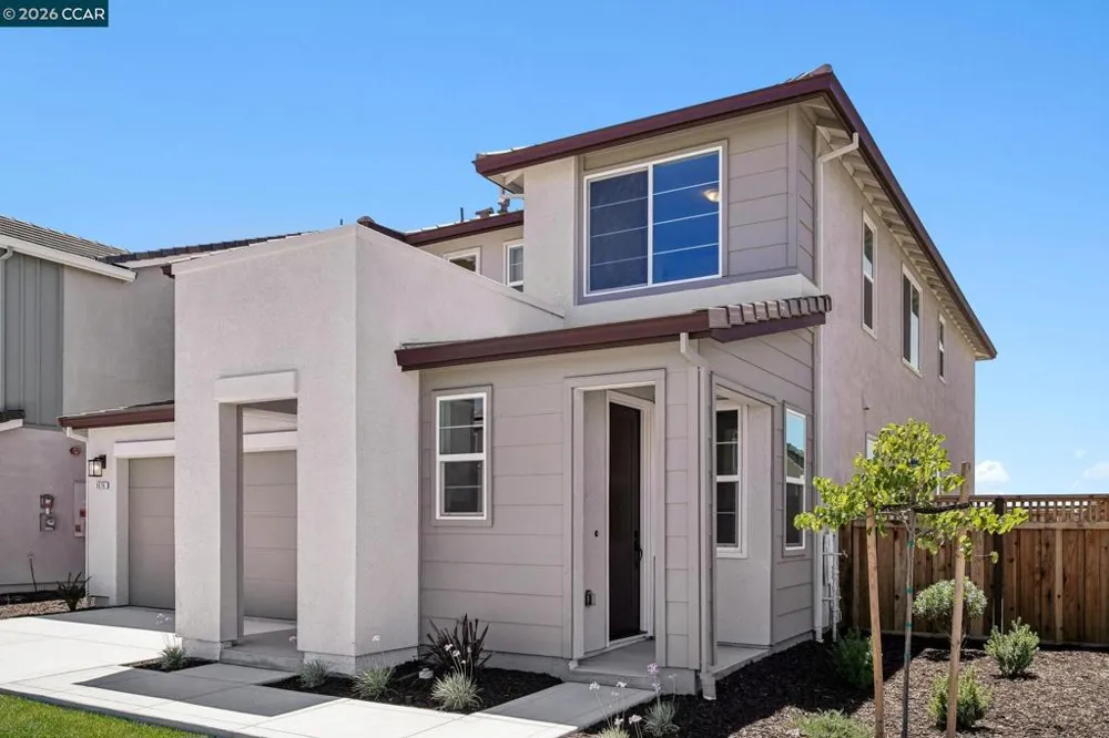 3576 Darnoch Ave. Lathrop, CA 95330