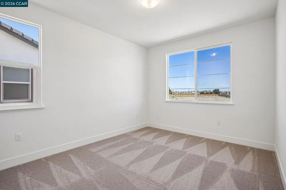 3576 Darnoch Ave. Lathrop, CA 95330
