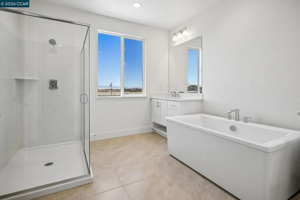 3576 Darnoch Ave. Lathrop, CA 95330