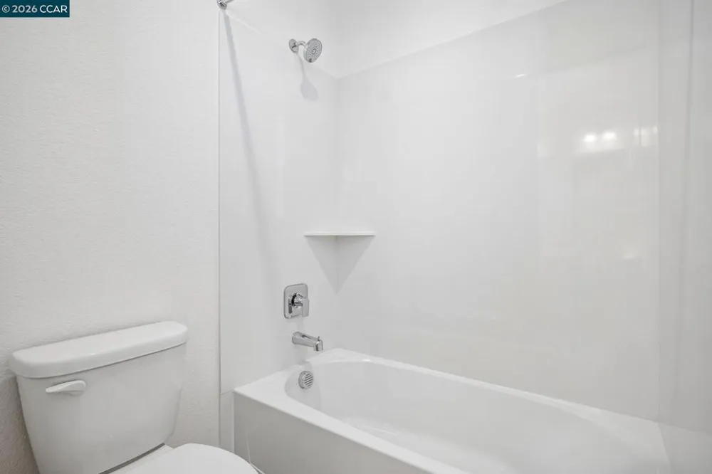 3576 Darnoch Ave. Lathrop, CA 95330