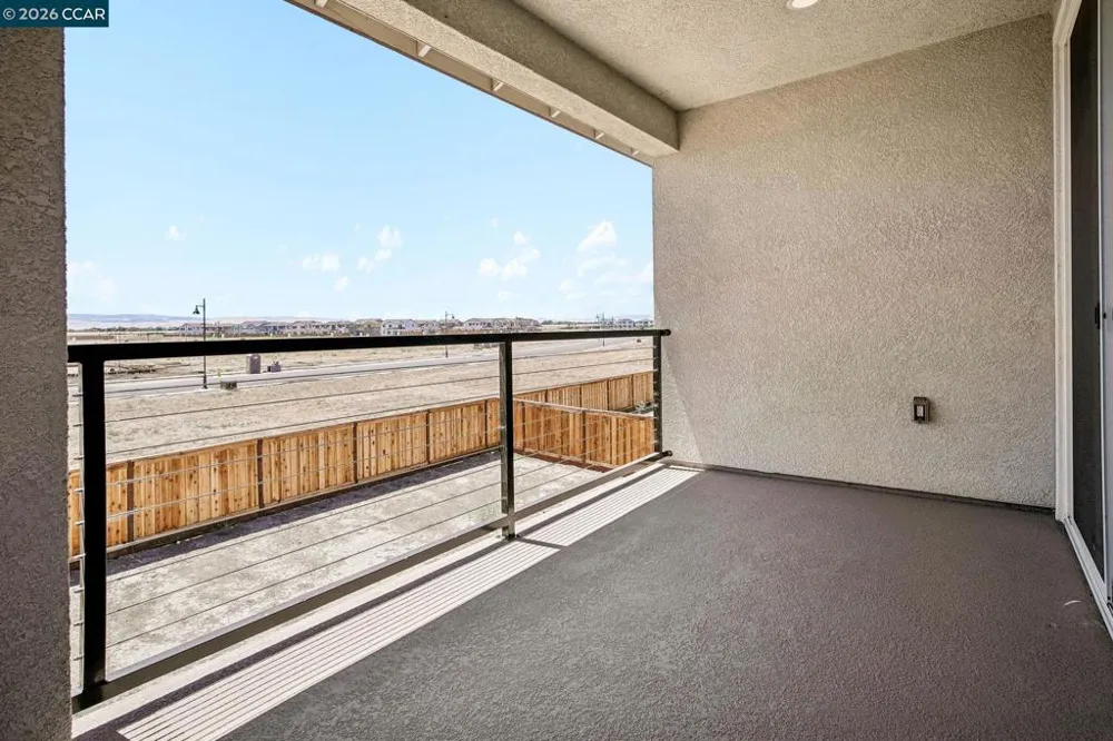 3576 Darnoch Ave. Lathrop, CA 95330