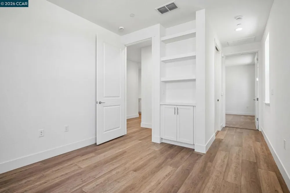 3576 Darnoch Ave. Lathrop, CA 95330