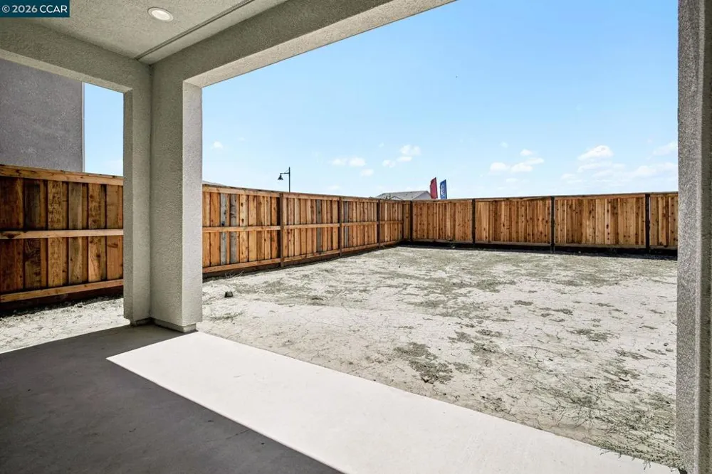 3576 Darnoch Ave. Lathrop, CA 95330