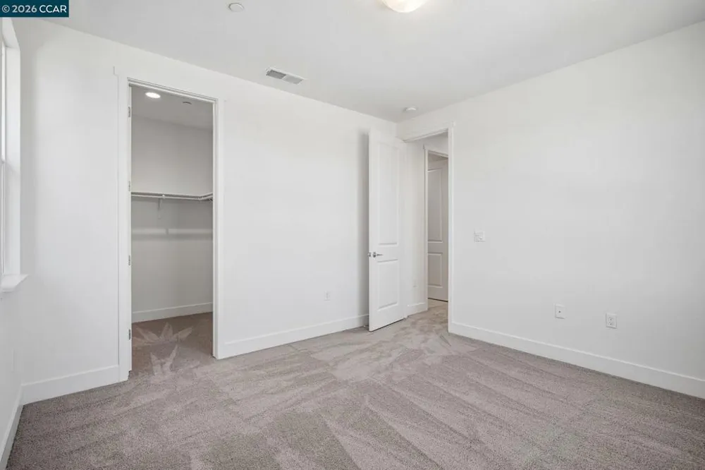 3576 Darnoch Ave. Lathrop, CA 95330