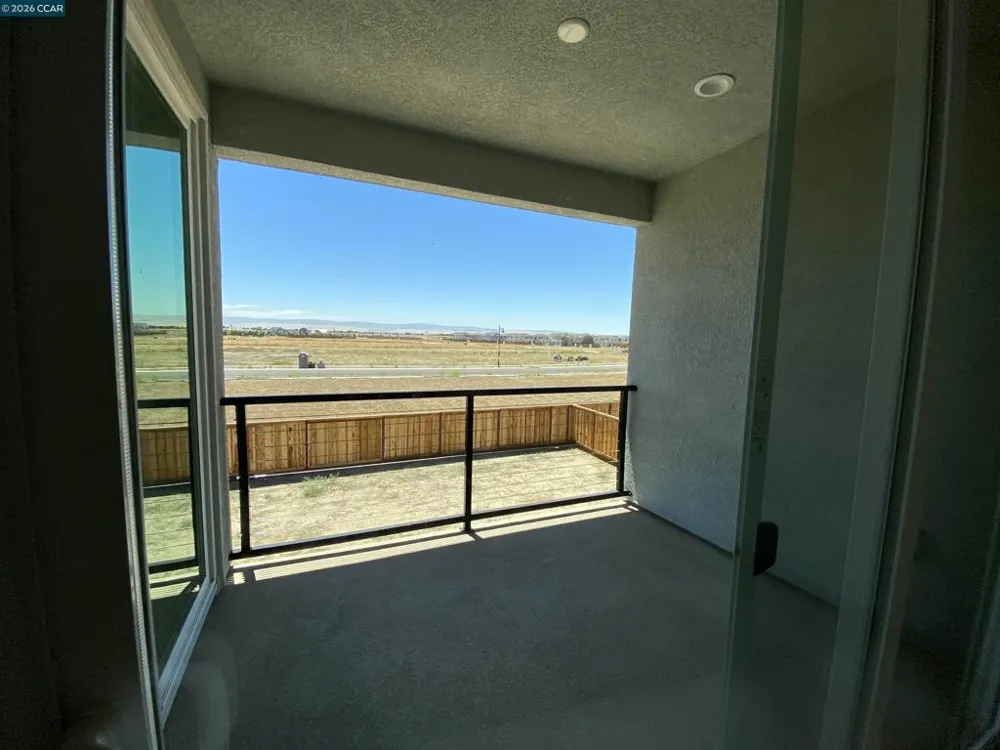 3600 Darnoch Lathrop, CA 95330