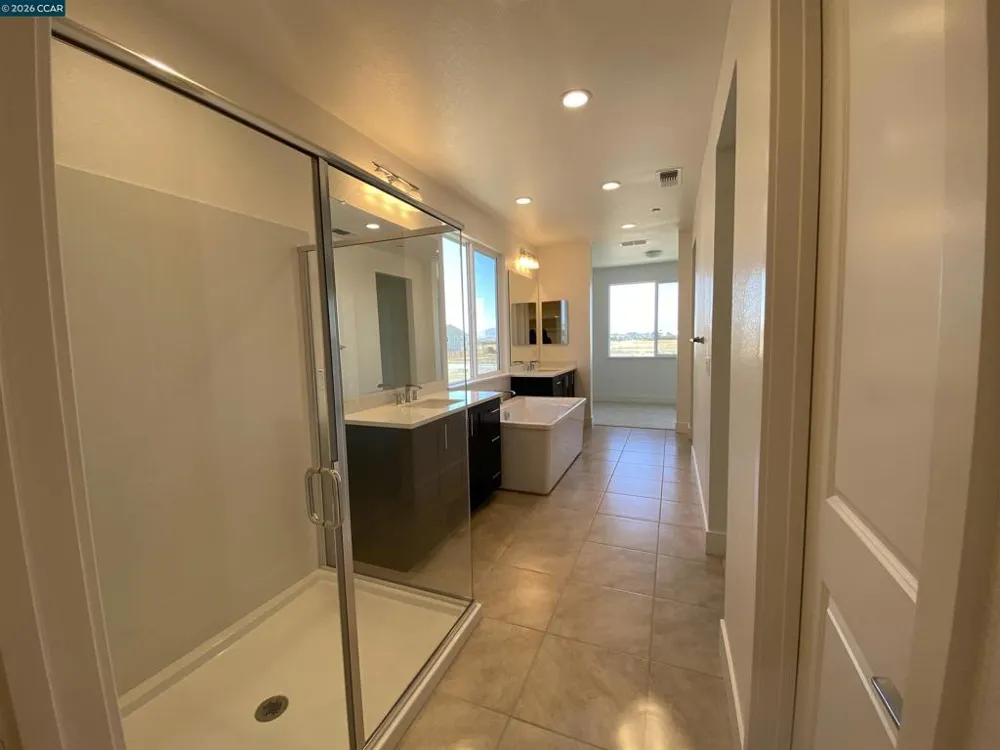 3600 Darnoch Lathrop, CA 95330