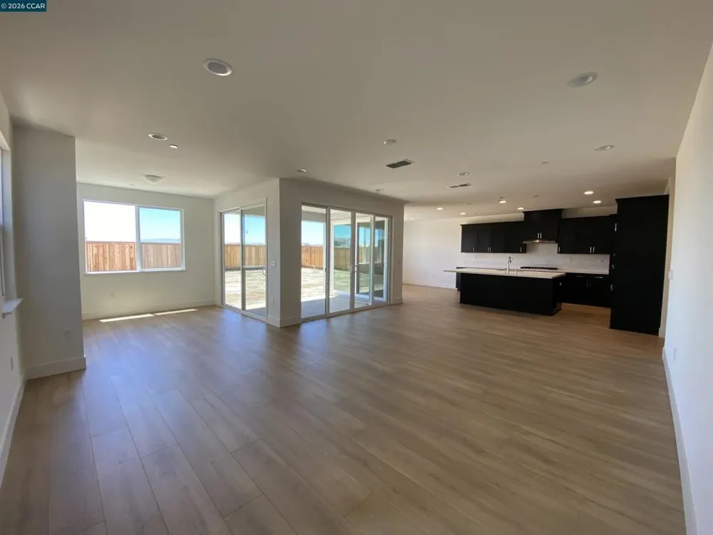 3600 Darnoch Lathrop, CA 95330
