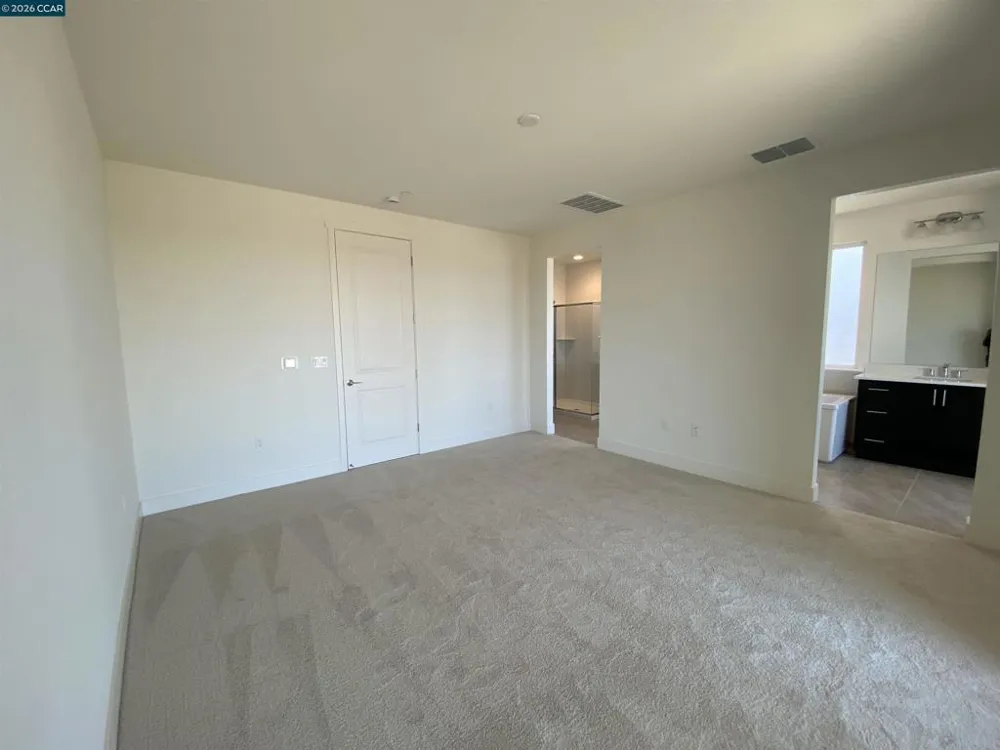 3600 Darnoch Lathrop, CA 95330