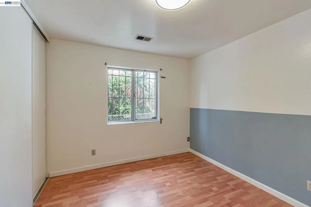 2538 E 16Th St Oakland, CA 94601