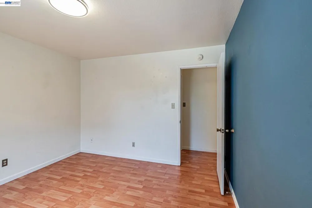 2538 E 16Th St Oakland, CA 94601