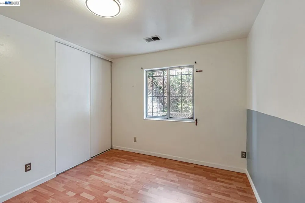 2538 E 16Th St Oakland, CA 94601