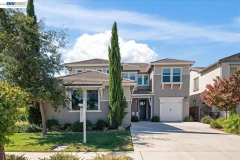 1814 Balsam Ct
