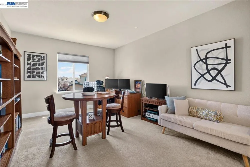 1814 Balsam Ct Lathrop, CA 95330