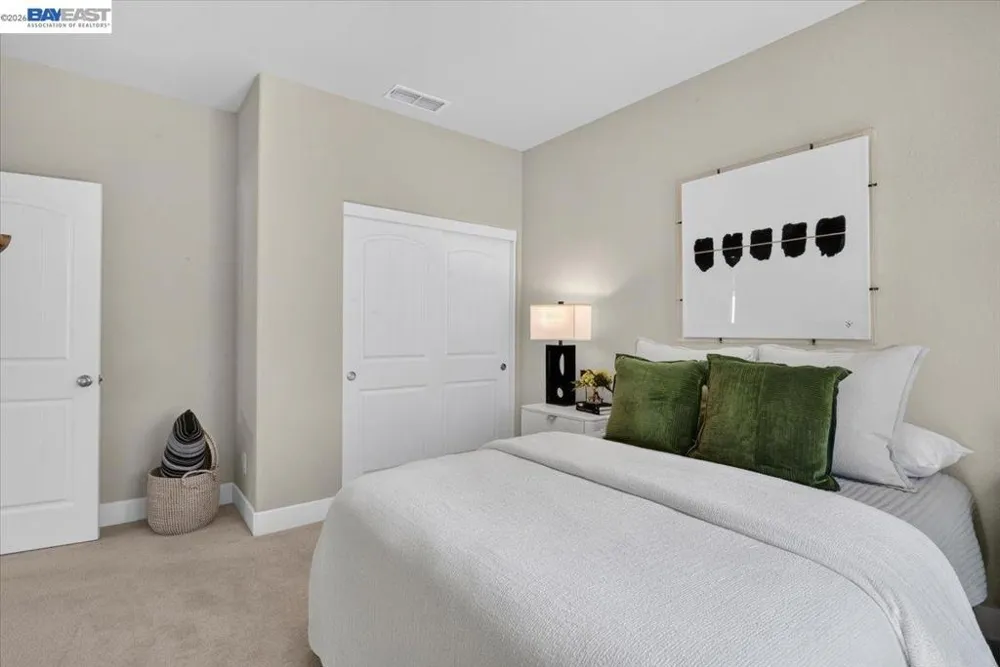 1814 Balsam Ct Lathrop, CA 95330
