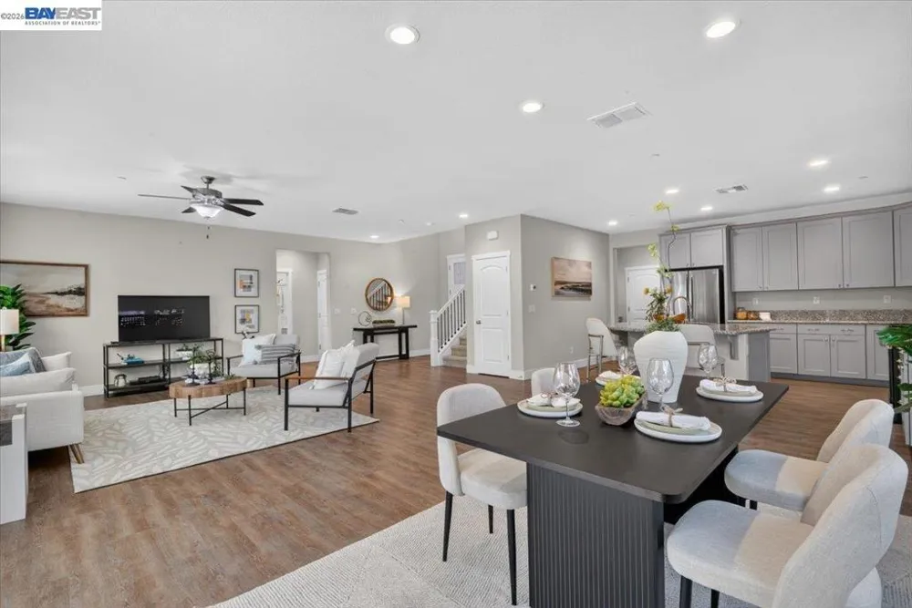 1814 Balsam Ct Lathrop, CA 95330