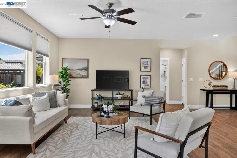 1814 Balsam Ct Lathrop, CA 95330