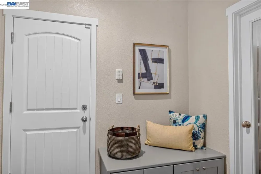 1814 Balsam Ct Lathrop, CA 95330