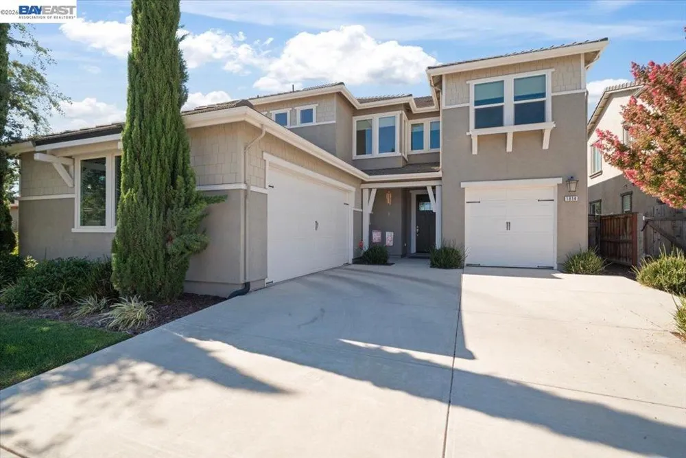 1814 Balsam Ct Lathrop, CA 95330