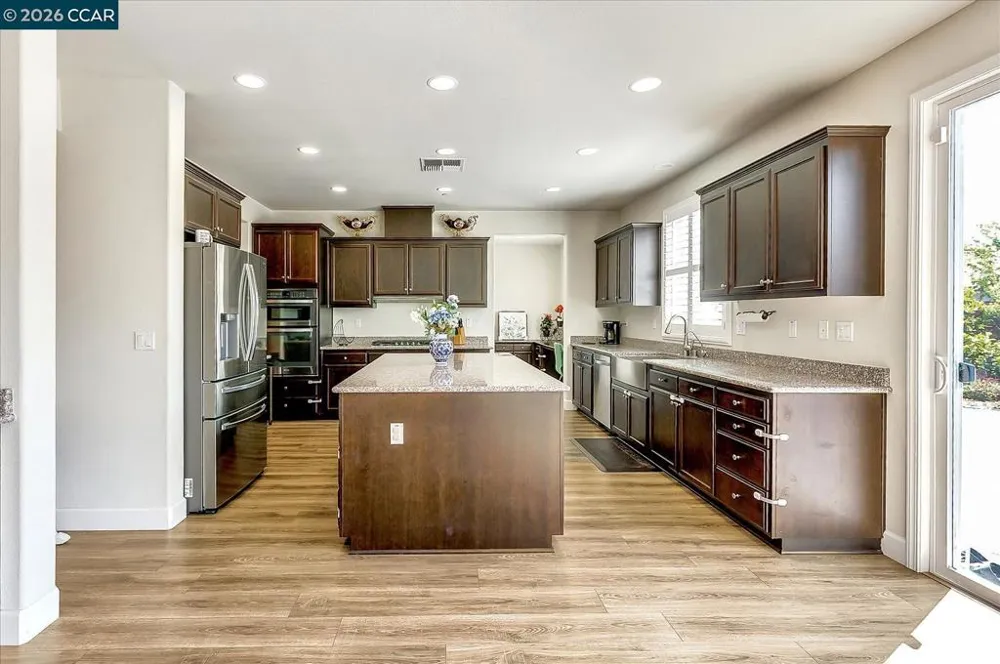 582 Mandevilla Dr Brentwood, CA 94513