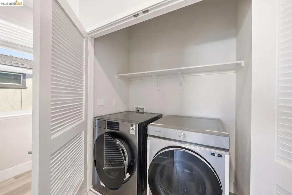 2825 Crusader ST Alameda, CA 94501