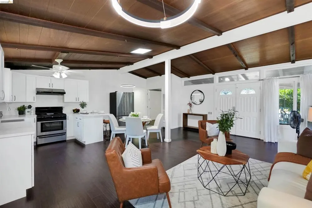 27488 Bahama Ave Hayward, CA 94545