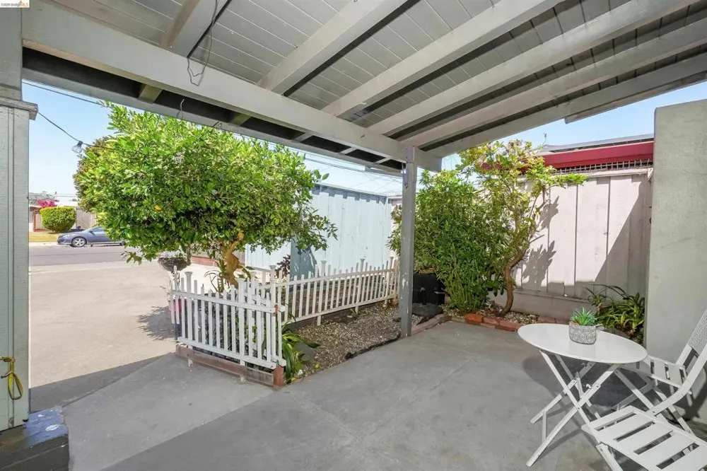 27488 Bahama Ave Hayward, CA 94545