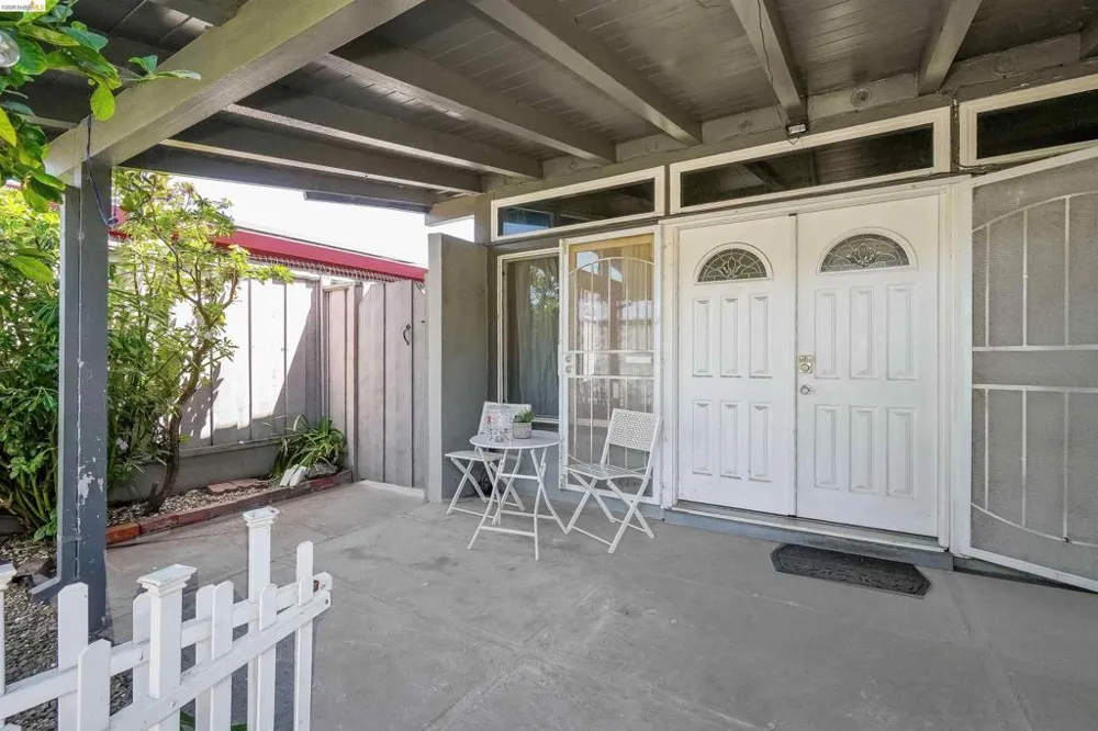 27488 Bahama Ave Hayward, CA 94545