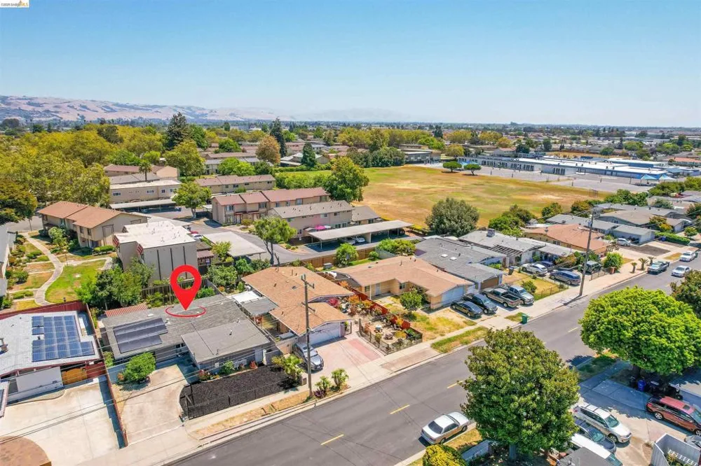 27488 Bahama Ave Hayward, CA 94545