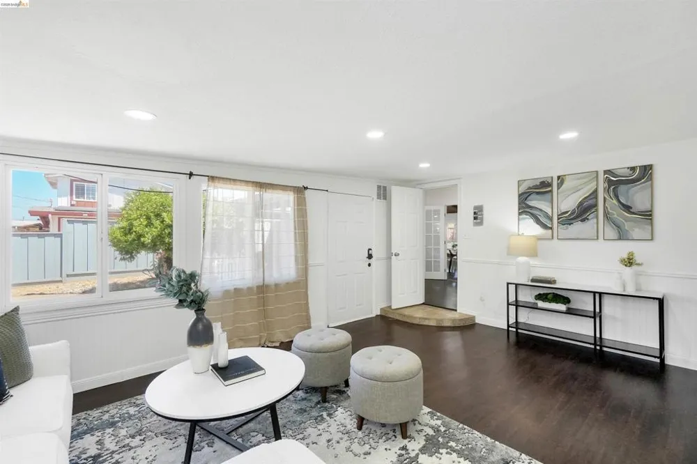 27488 Bahama Ave Hayward, CA 94545