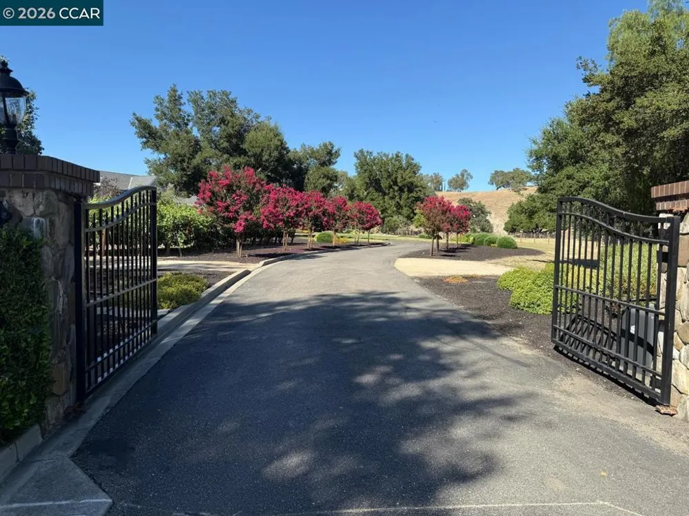 5401 Penny Ln Danville, CA 94506