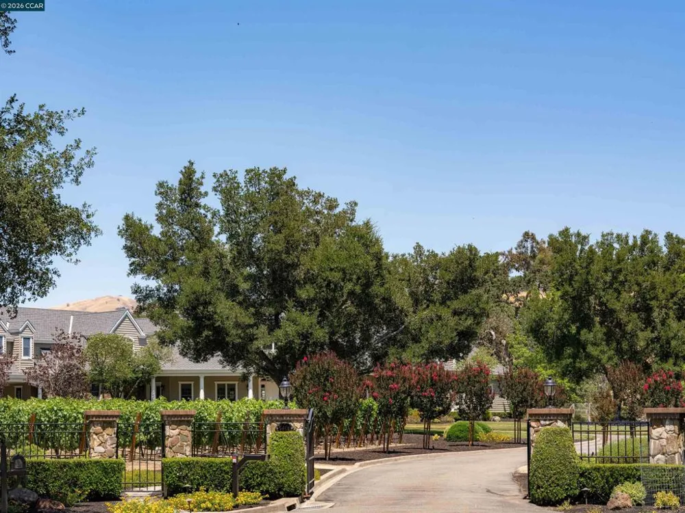 5401 Penny Ln Danville, CA 94506
