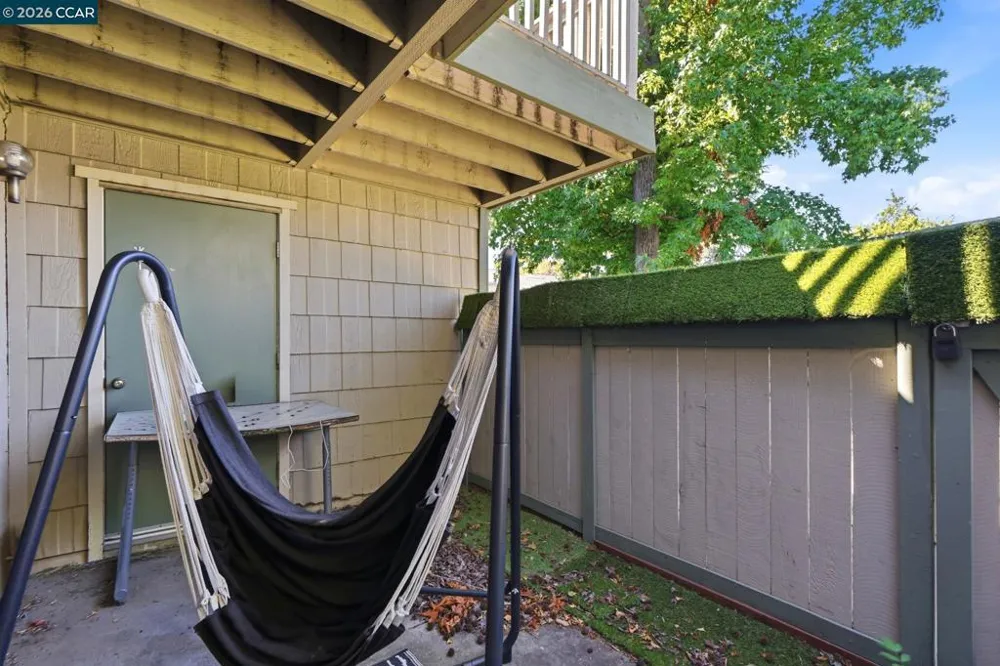 2890 Treat Blvd #39 Concord, CA 94518