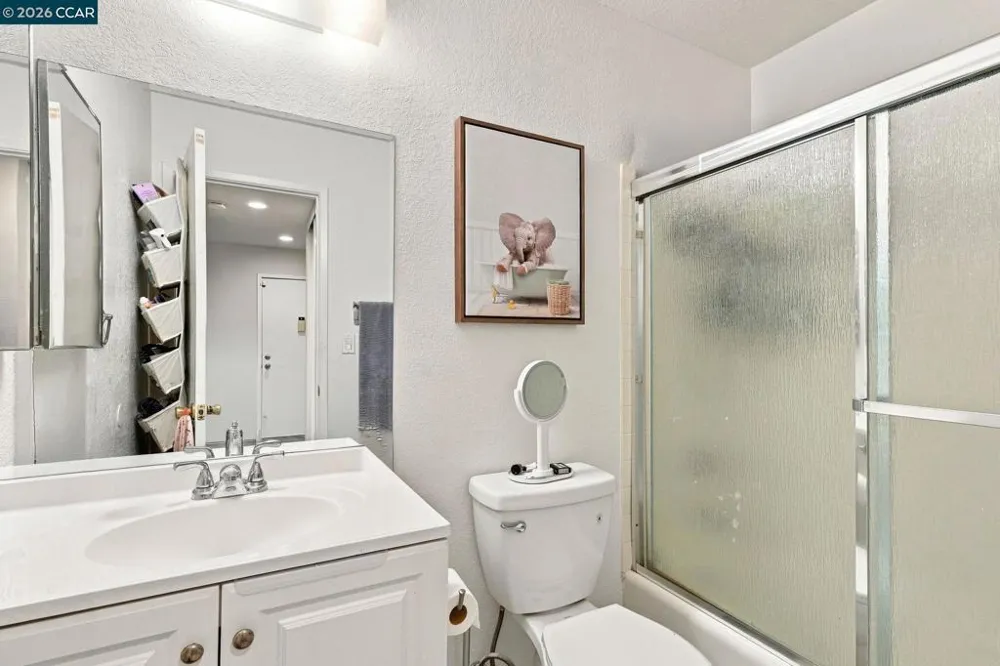 2890 Treat Blvd #39 Concord, CA 94518