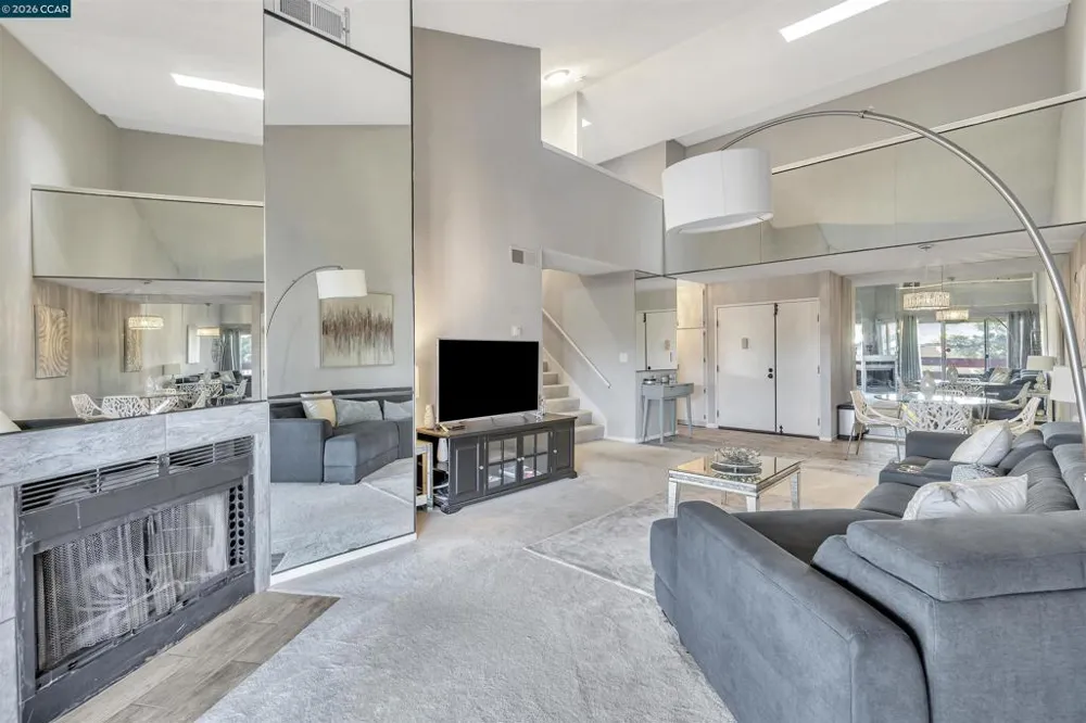 2121 Vale Rd #326 San Pablo, CA 94806