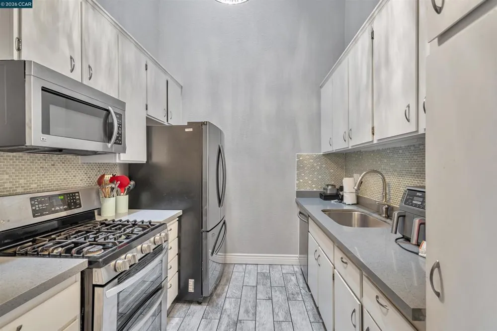 2121 Vale Rd #326 San Pablo, CA 94806