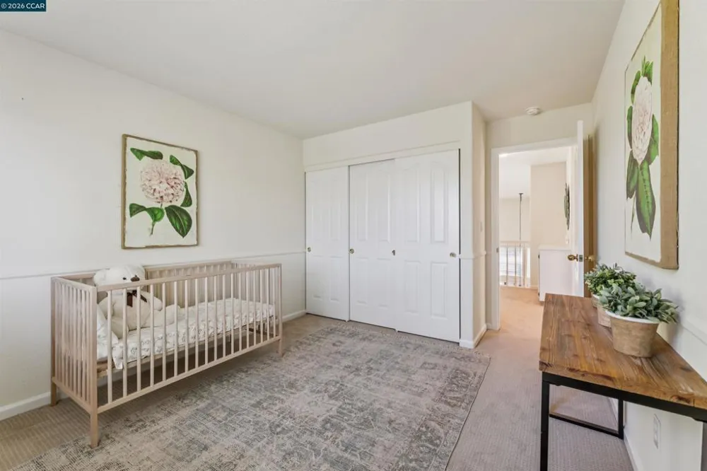 225 Valley Glen Ln Martinez, CA 94553