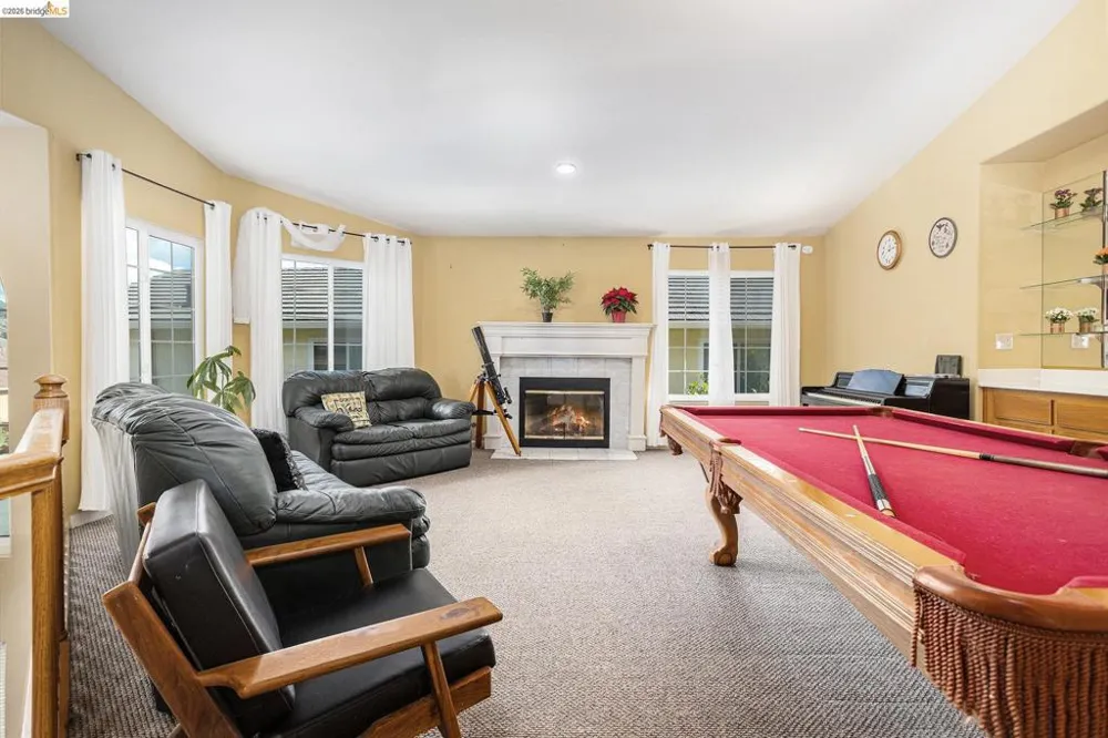 5490 Lenora Rd Richmond, CA 94803