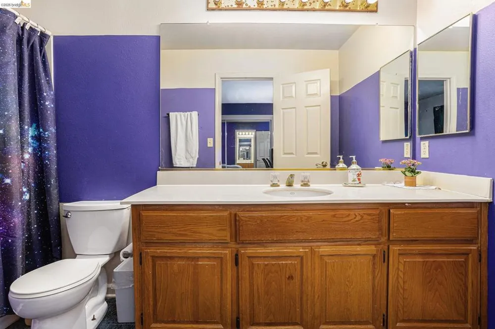 5490 Lenora Rd Richmond, CA 94803