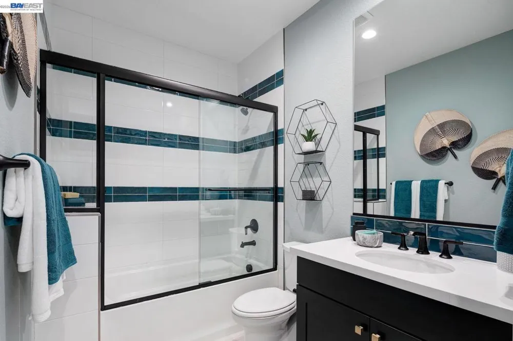 1021 Kestrel Street Manteca, CA 95336