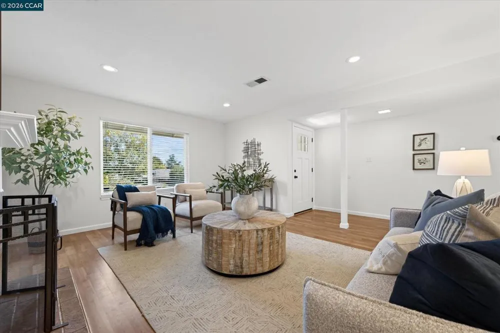 2149 Morello Ave Pleasant Hill, CA 94523