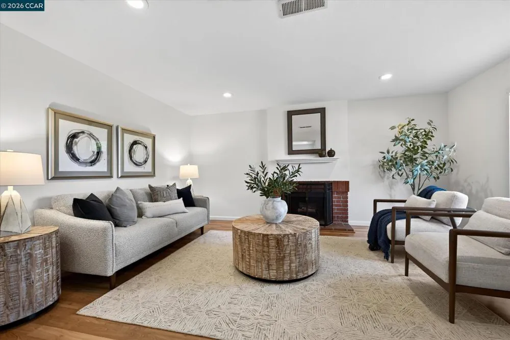2149 Morello Ave Pleasant Hill, CA 94523