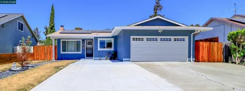 638 Berkeley Way