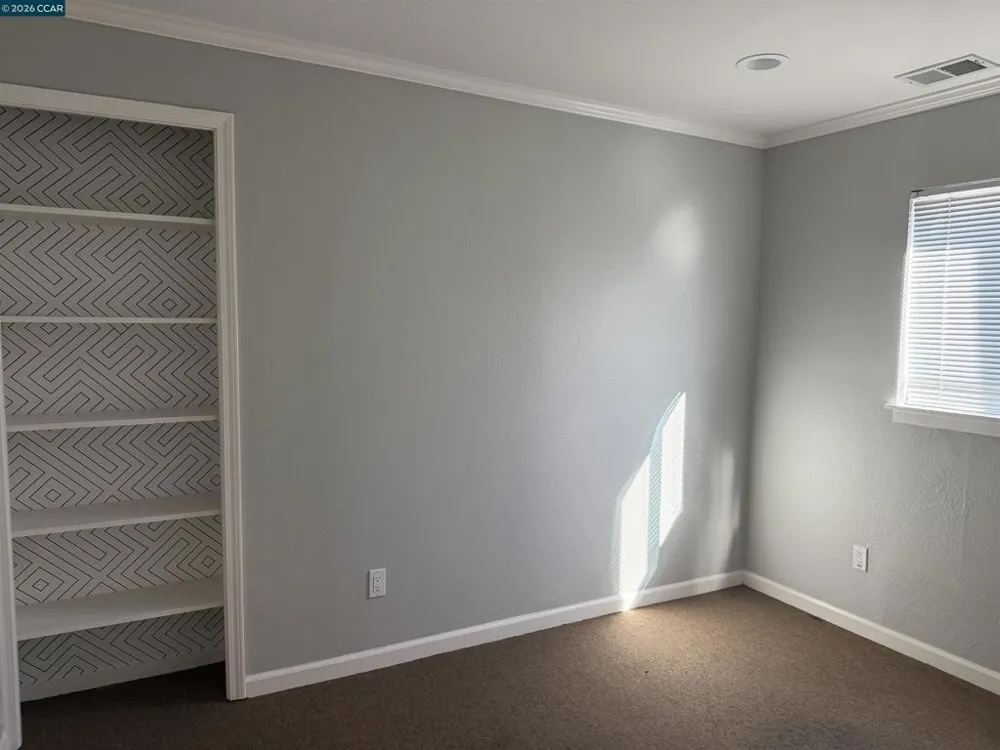 251 Arthur Rd Martinez, CA 94553